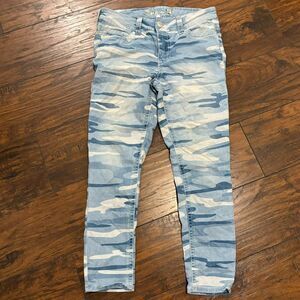 Seven7 Starlette Crop size 6 Blue Camoflage Camo Button Flap Y2K Skinny Jeans